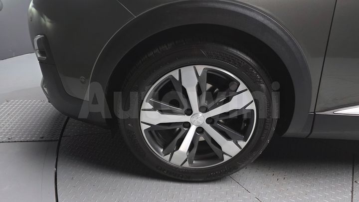 Peugeot 5008 2021 — 5