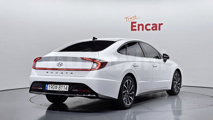 Hyundai Sonata 2023 — 2