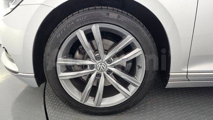 Volkswagen Passat 2018 — 5