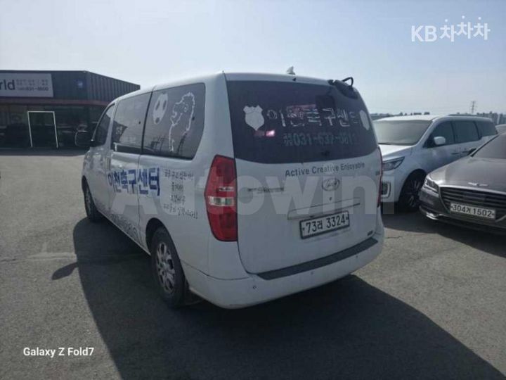 Hyundai Starex 2013 — 4