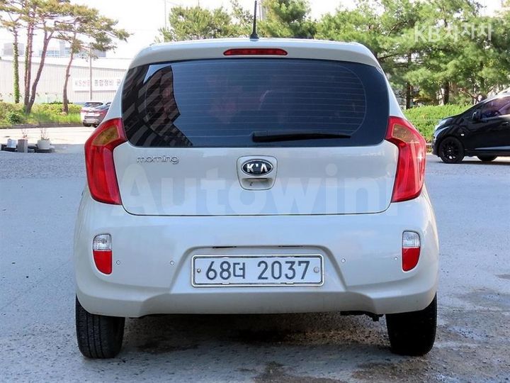 Kia Morning 2015 — 4