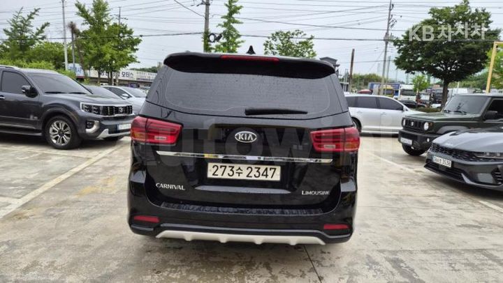 Kia Carnival 2020 — 4