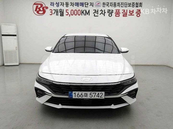 Hyundai Avante 2024 — 2