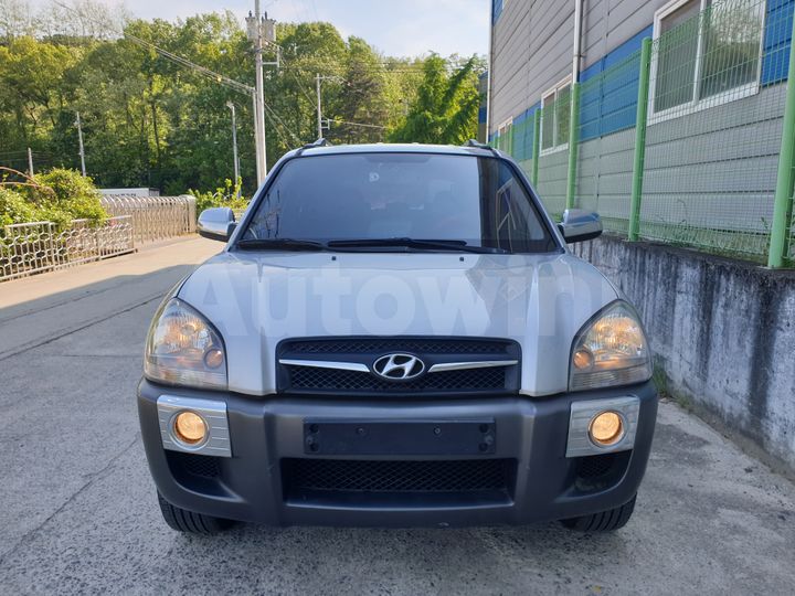 Hyundai Tucson 2009 — 2