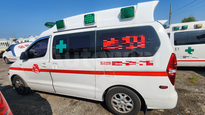 Hyundai Starex 2016 — 2
