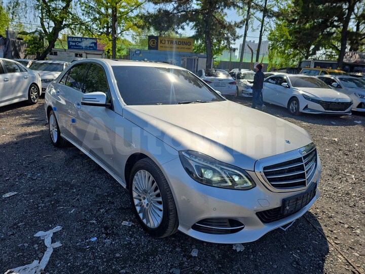Mercedes Benz E Class 2014 — 3