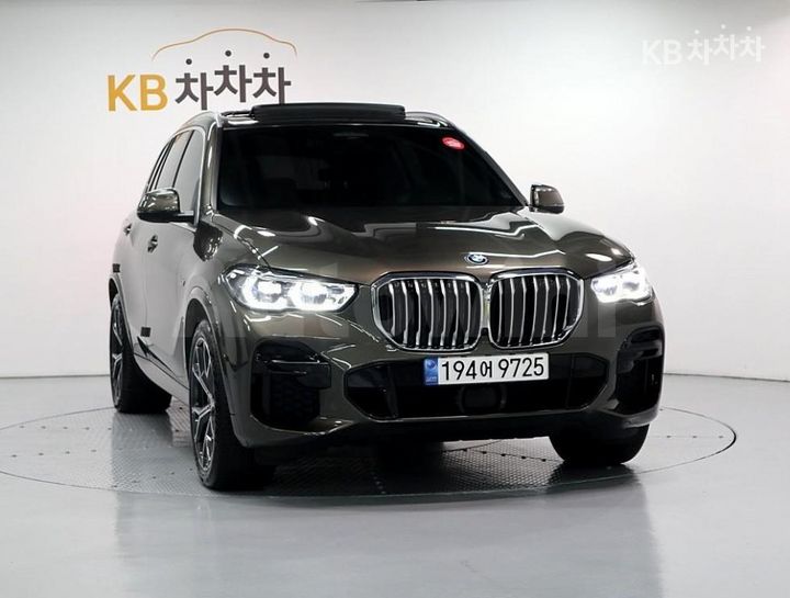 BMW X5 2022 — 2