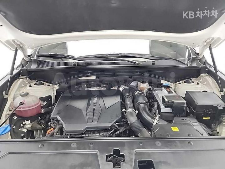 Hyundai SantaFe 2023 — 5