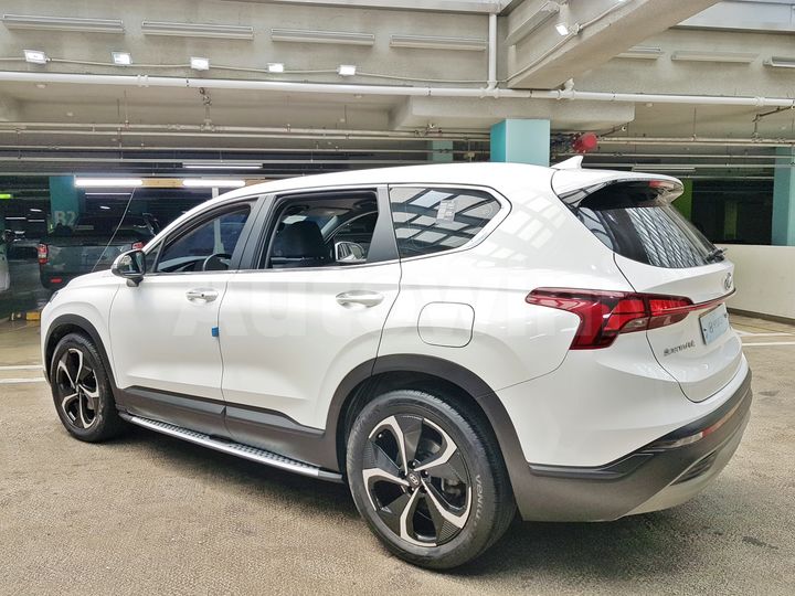 Hyundai SantaFe 2022 — 5