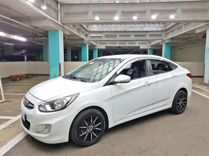 Hyundai Accent 2014 — 2