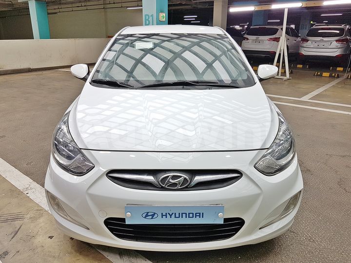 Hyundai Accent 2014 — 3
