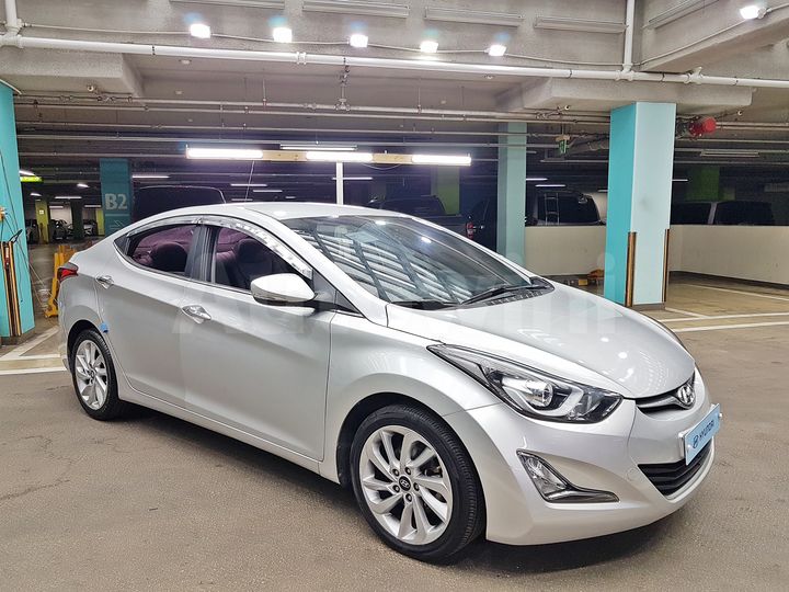 Hyundai Avante 2015 — 4