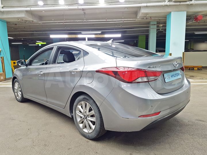 Hyundai Avante 2014 — 5