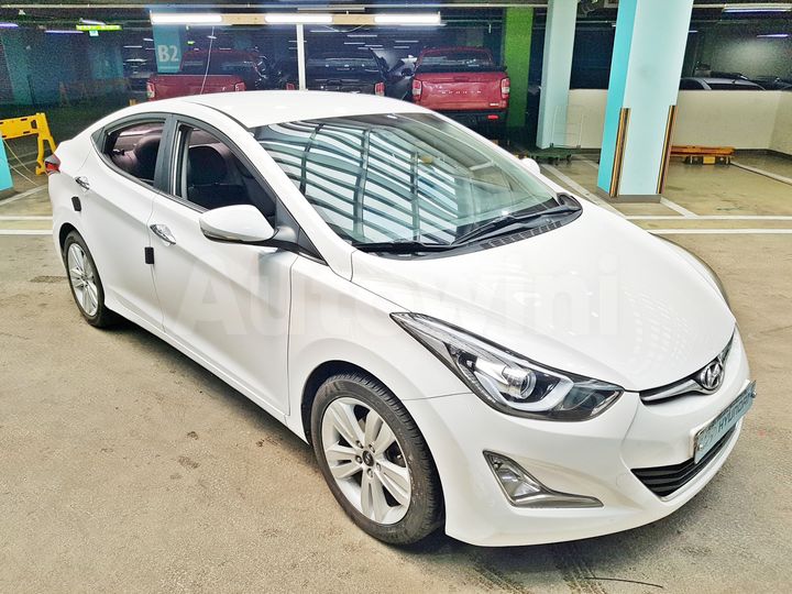 Hyundai Avante 2016 — 4