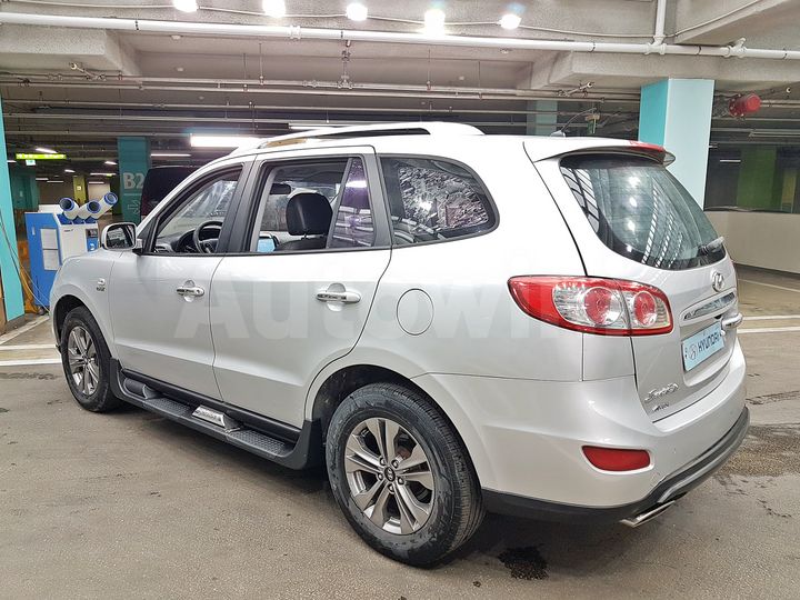 Hyundai SantaFe 2012 — 5