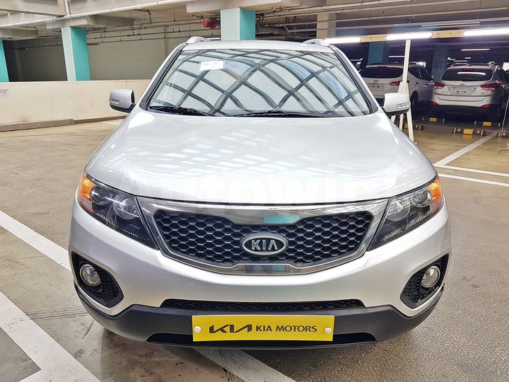 Kia Sorento 2010 — 3