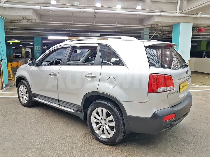 Kia Sorento 2010 — 5