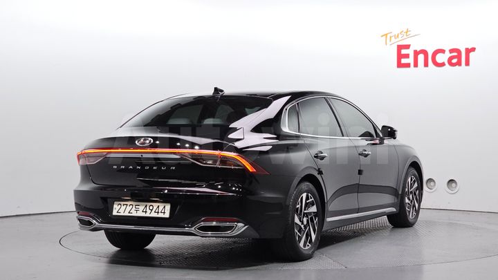 Hyundai Grandeur 2022 — 2