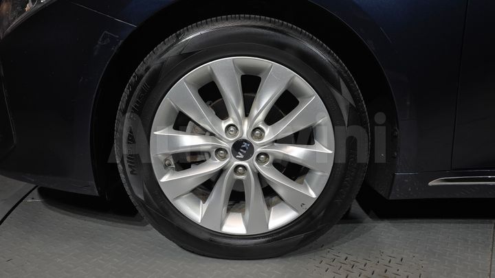 Kia K5 2018 — 5