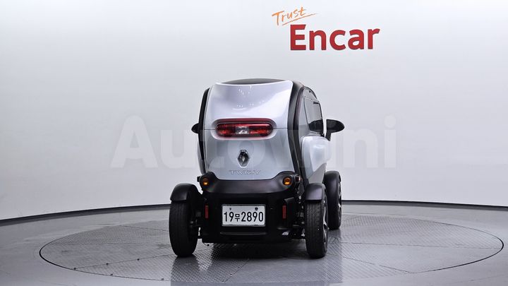 Renault Twizy 2018 — 4