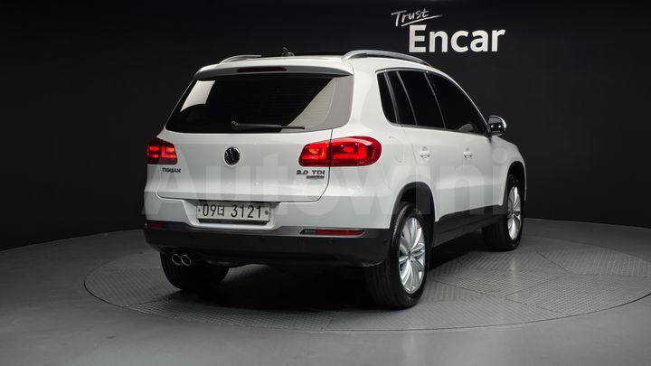 Volkswagen Tiguan 2016 — 2