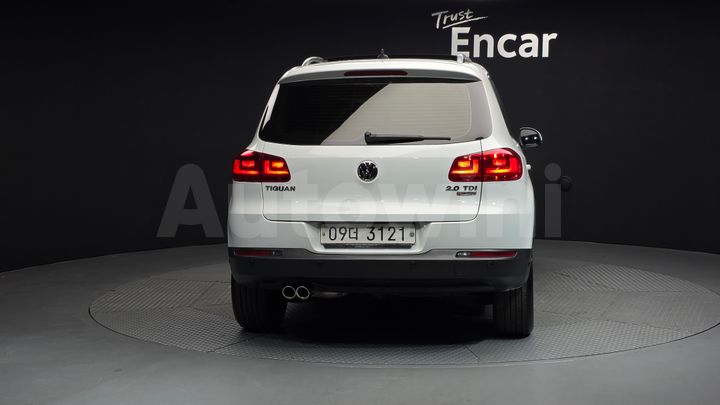 Volkswagen Tiguan 2016 — 4
