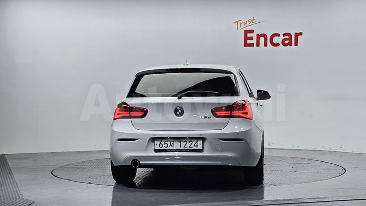 BMW 1 Series 2019 — 4