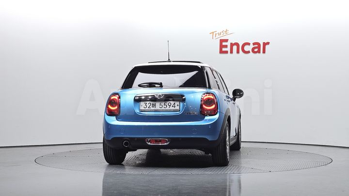 Mini Cooper 2015 — 4