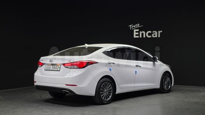 Hyundai Avante 2014 — 2
