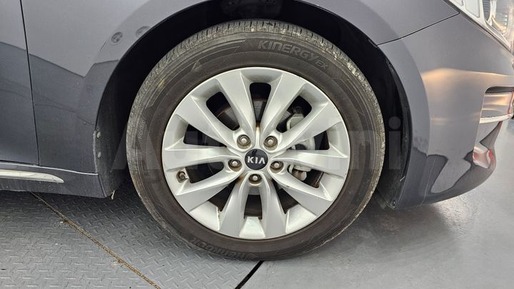Kia K5 2017 — 5