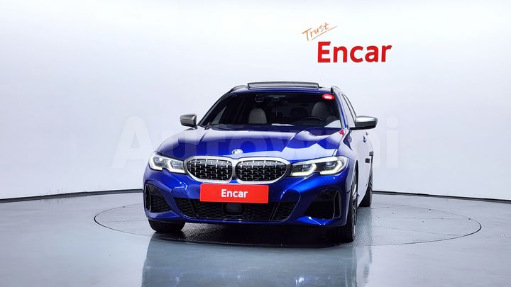 BMW 3 Series 2021 — 3