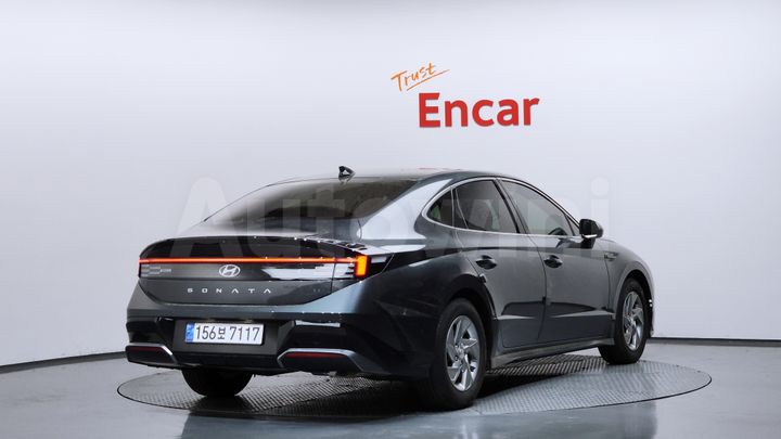 Hyundai Sonata 2024 — 2