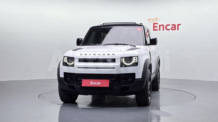 Land Rover Defender 2022 — 3