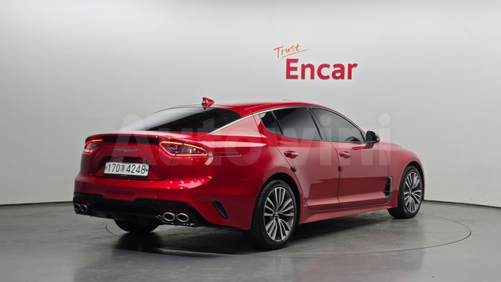 Kia Stinger 2020 — 2