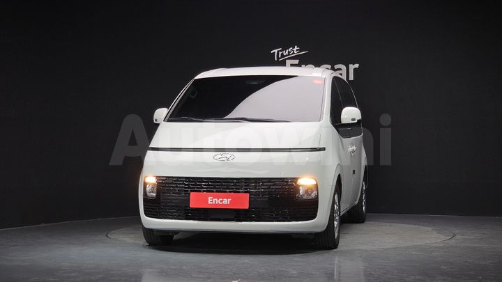 Hyundai Staria 2022 — 3