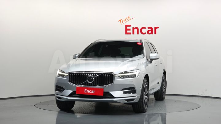 Volvo XC60 2020 — 3