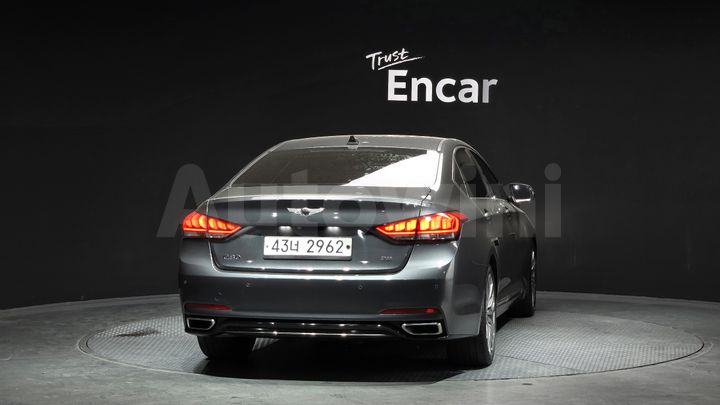 Genesis G80 2019 — 4