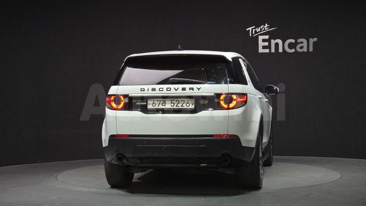 Land Rover Discovery Sport 2017 — 4