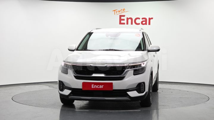 Kia Seltos 2023 — 3