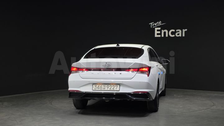 Hyundai Avante 2023 — 4