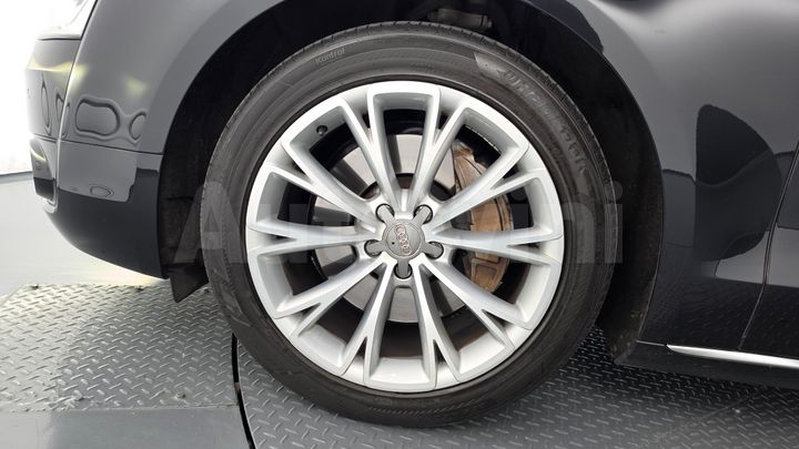 Audi A8 2014 — 5