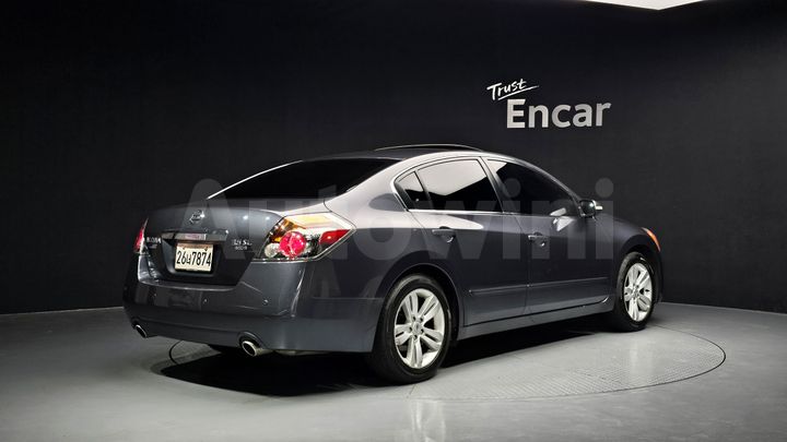 Nissan Altima 2012 — 3