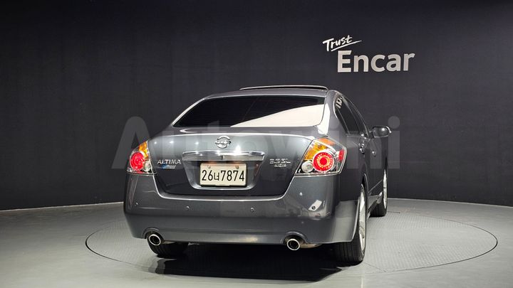 Nissan Altima 2012 — 5