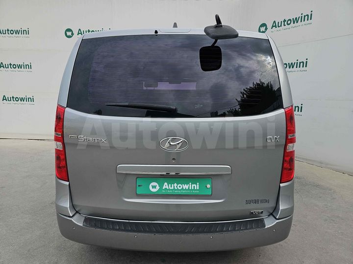 Hyundai Starex 2017 — 4