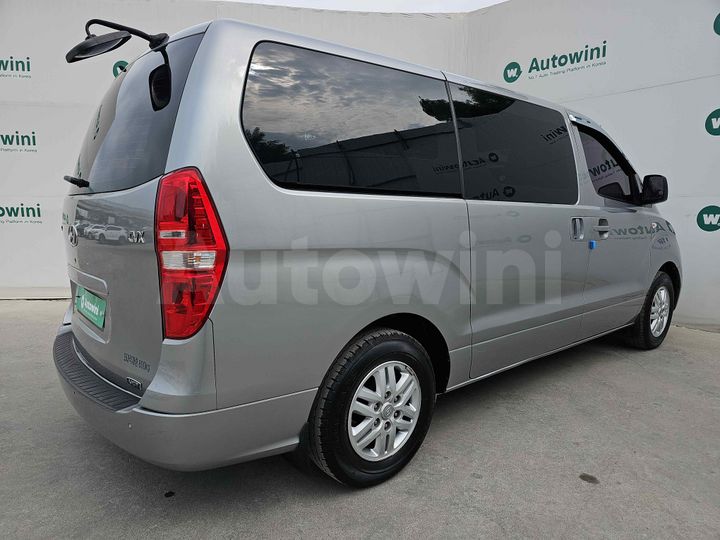 Hyundai Starex 2017 — 5