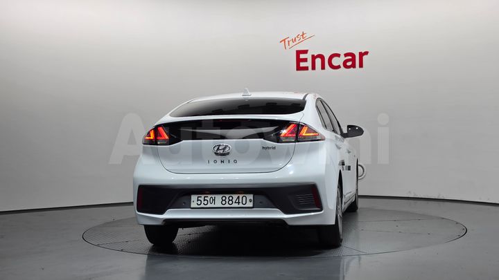 Hyundai Ioniq 2020 — 4
