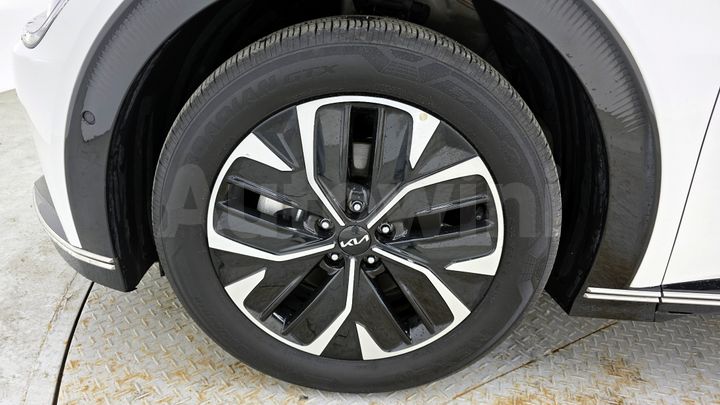 Kia EV6 2024 — 5