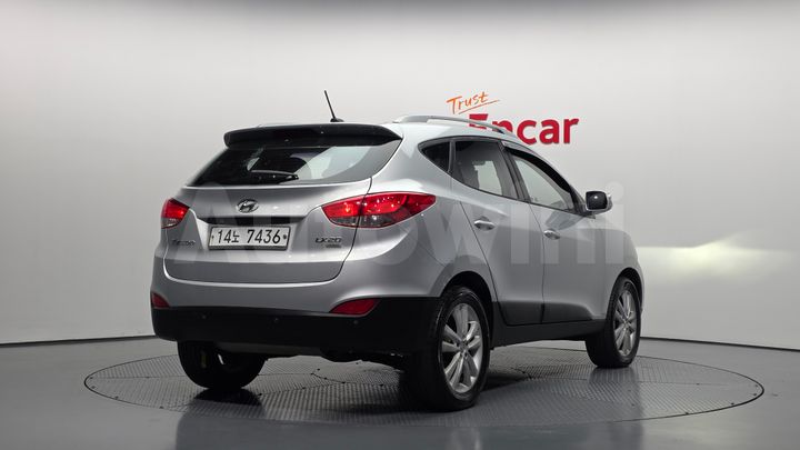 Hyundai Tucson 2012 — 2