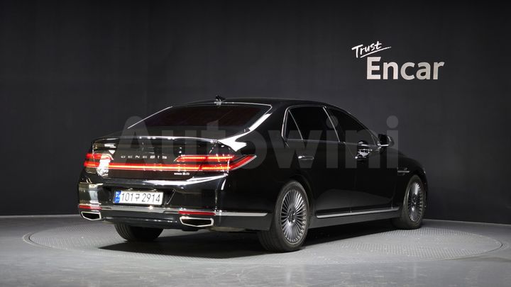 Genesis G90 2019 — 2