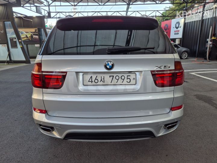 BMW X5 2011 — 5